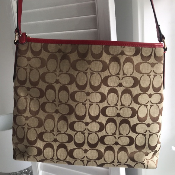 Coach Messenger Bag Excellent Condition - Picture 9 of 11